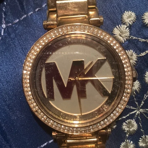 MK watch - Picture 3 of 7